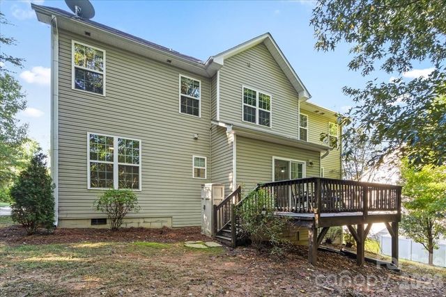 1135 Brookdale Lane, Stanley, NC 28164