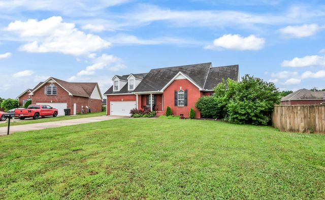 551 Faxon Ct, Murfreesboro, TN 37128