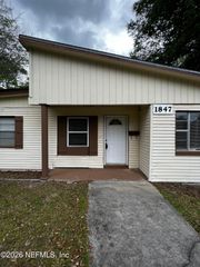 1847 N LOYOLA Drive, Jacksonville, FL 32218