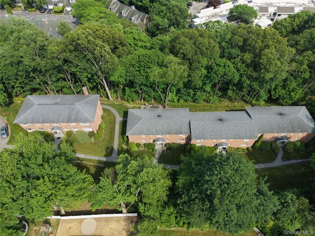 310 N State Road 1C, Briarcliff Manor, NY 10510