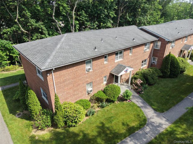 310 N State Road 1C, Briarcliff Manor, NY 10510