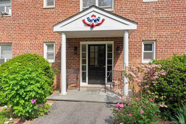 310 N State Road 1C, Briarcliff Manor, NY 10510