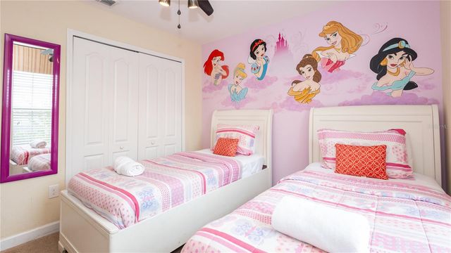 2977 BUCCANEER PALM ROAD, Kissimmee, FL 34747