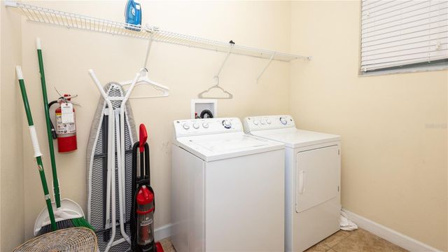 2977 BUCCANEER PALM ROAD, Kissimmee, FL 34747