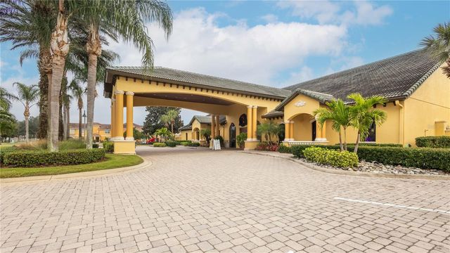 2977 BUCCANEER PALM ROAD, Kissimmee, FL 34747