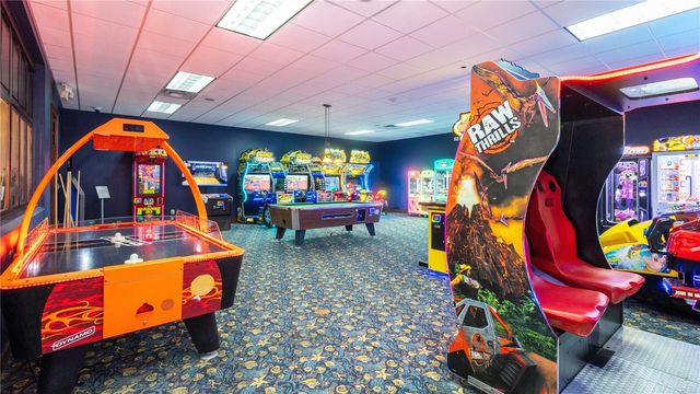 2977 BUCCANEER PALM ROAD, Kissimmee, FL 34747