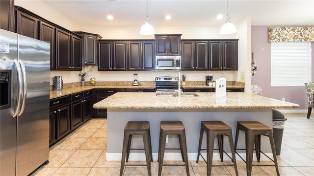 2977 BUCCANEER PALM ROAD, Kissimmee, FL 34747