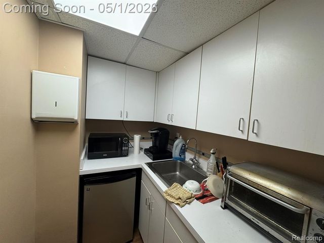 2021 Monroe Street, Dearborn, MI 48124