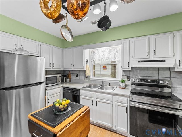 3200 Terrybluff Dr, Midlothian, VA 23112