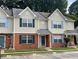 33 Carmine PL, Hampton, VA 23666
