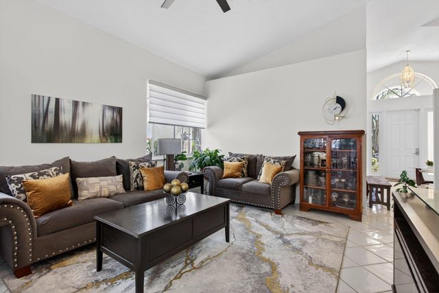 5005 NW 95th Drive, Coral Springs, FL 33076