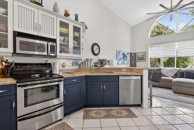 5005 NW 95th Drive, Coral Springs, FL 33076