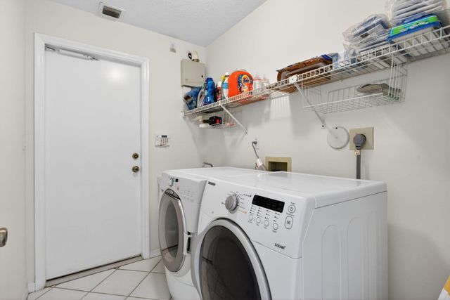 5005 NW 95th Drive, Coral Springs, FL 33076