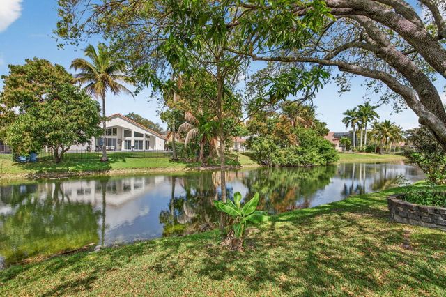 5005 NW 95th Drive, Coral Springs, FL 33076