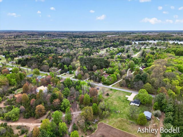 11888 Long Lake Drive Nw, Sparta Twp, MI 49345