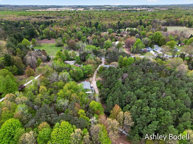 11888 Long Lake Drive Nw, Sparta Twp, MI 49345
