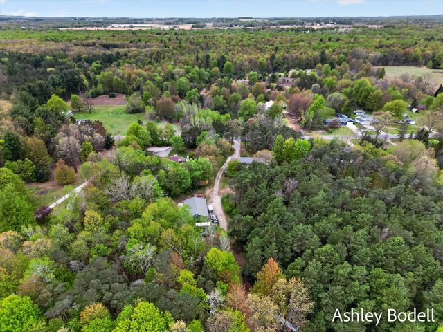 11888 Long Lake Drive Nw, Sparta Twp, MI 49345
