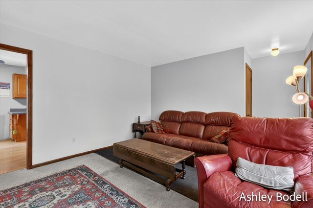 11888 Long Lake Drive Nw, Sparta Twp, MI 49345