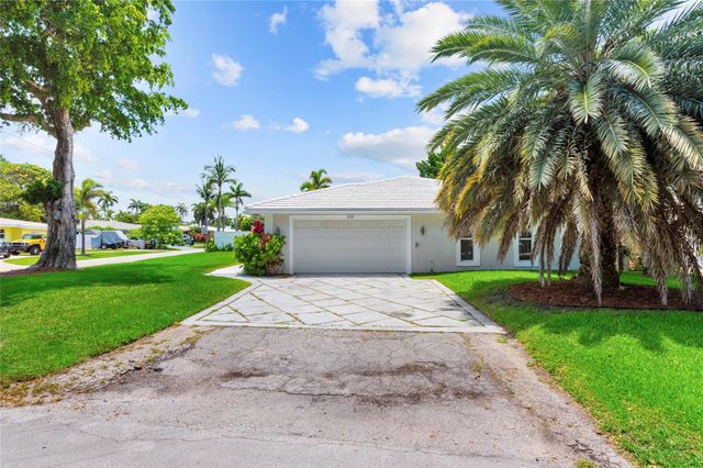 505 SE 28TH Avenue, Pompano Beach, FL 33062