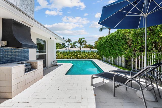 505 SE 28TH Avenue, Pompano Beach, FL 33062