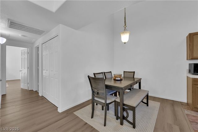 2001 Turquoise Ridge Street 202, Las Vegas, NV 89117