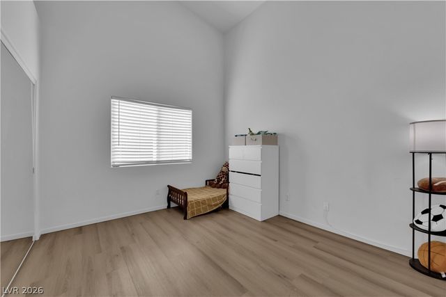 2001 Turquoise Ridge Street 202, Las Vegas, NV 89117