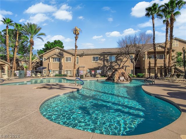 2001 Turquoise Ridge Street 202, Las Vegas, NV 89117