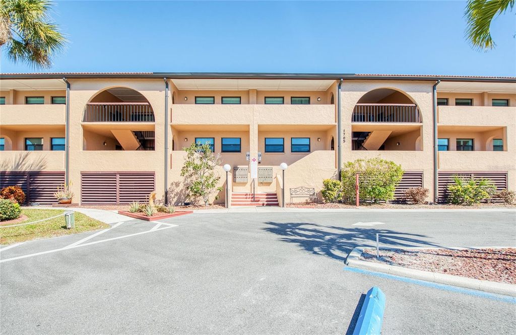 Image 3 of property listing at 1765 GULF BOULEVARD 209, Englewood, FL 34223