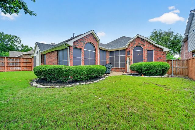 9217 Royal Burgess Drive, Rowlett, TX 75089