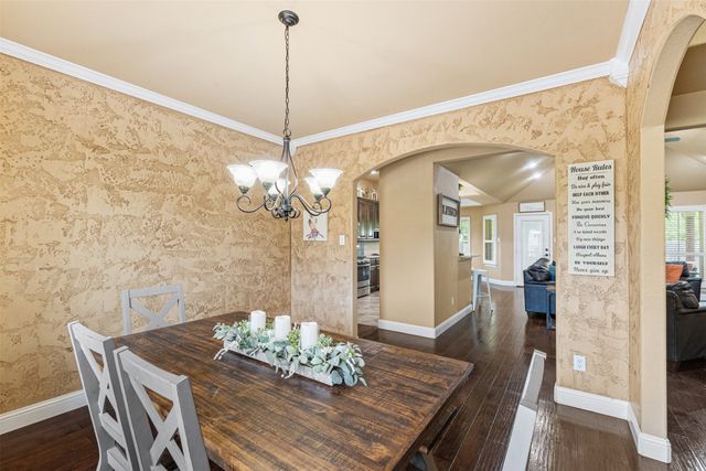916 Winged Foot, Corsicana, TX 75110