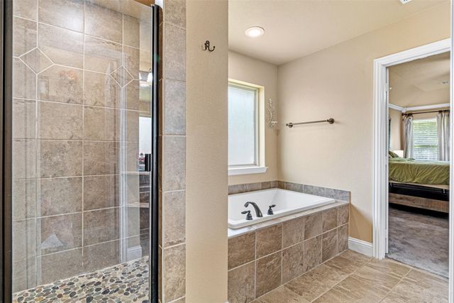 916 Winged Foot, Corsicana, TX 75110
