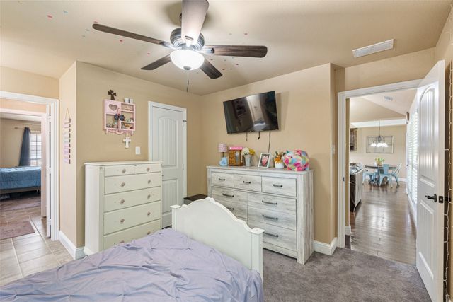 916 Winged Foot, Corsicana, TX 75110
