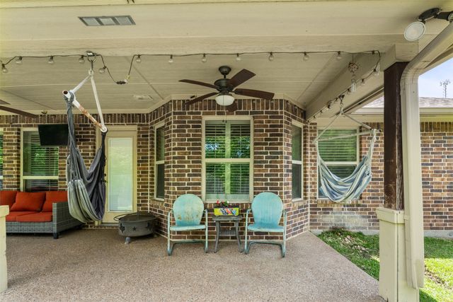 916 Winged Foot, Corsicana, TX 75110