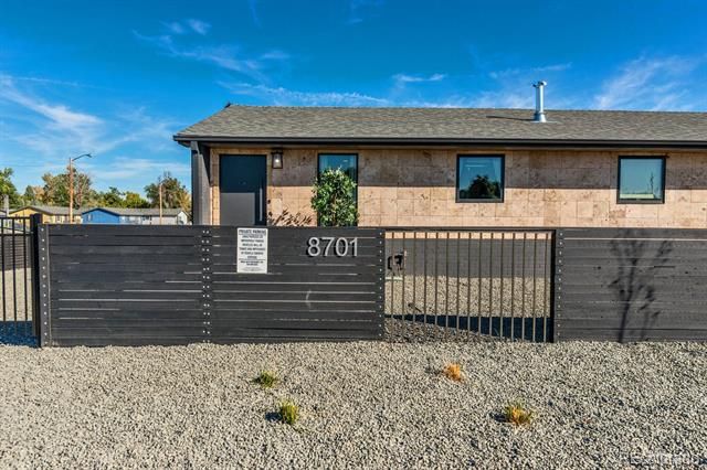 8701 E 11th Avenue, Denver, CO 80220