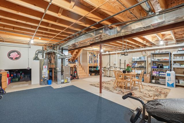 6586 Falcon Drive, Schererville, IN 46375