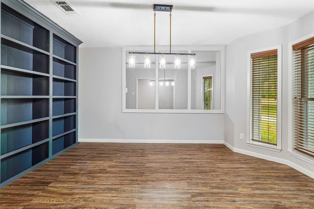 1263 S Fm 1988, Livingston, TX 77351