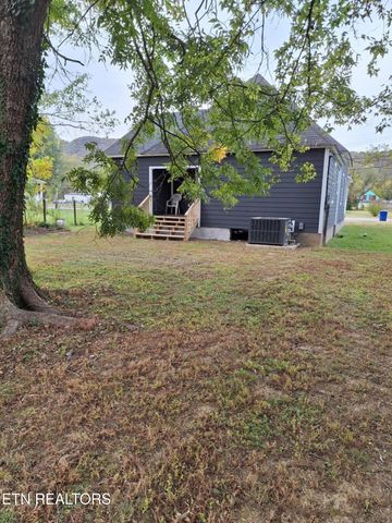 216 N Chamberlain Ave, Rockwood, TN 37854