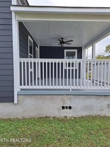 216 N Chamberlain Ave, Rockwood, TN 37854