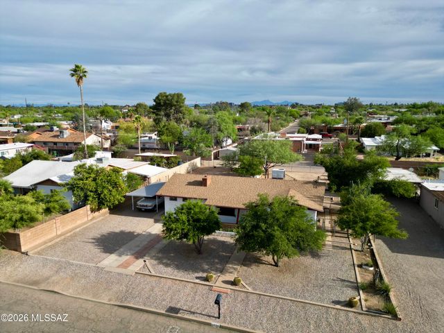 1038 E Blanton Drive, Tucson, AZ 85719