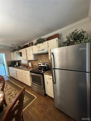 504 Virginia St, Sikeston, MO 63801