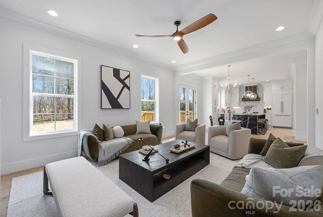 100 N Brackenbury Lane, Charlotte, NC 28270