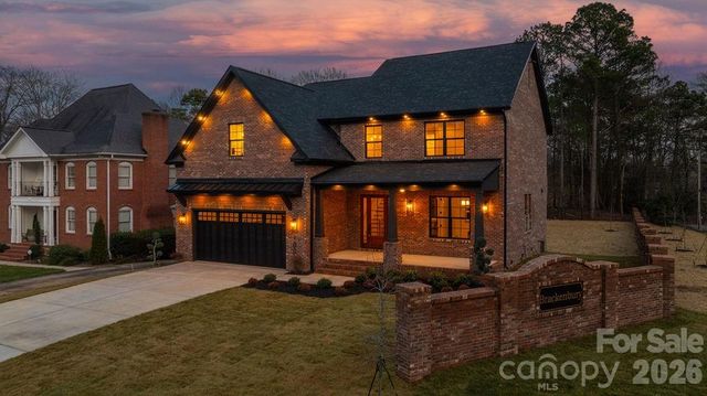 100 N Brackenbury Lane, Charlotte, NC 28270