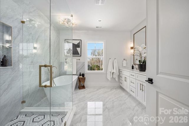 100 N Brackenbury Lane, Charlotte, NC 28270