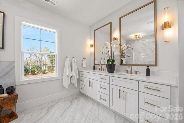 100 N Brackenbury Lane, Charlotte, NC 28270