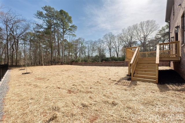 100 N Brackenbury Lane, Charlotte, NC 28270