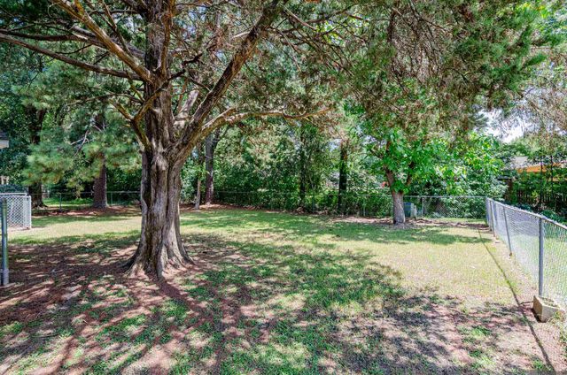 13850 Felicity Dr, Baker, LA 70714