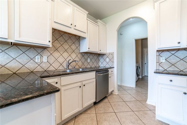 3103 SW Camden Drive, Bentonville, AR 72712