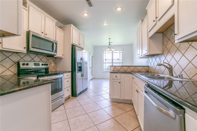 3103 SW Camden Drive, Bentonville, AR 72712