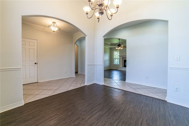 3103 SW Camden Drive, Bentonville, AR 72712