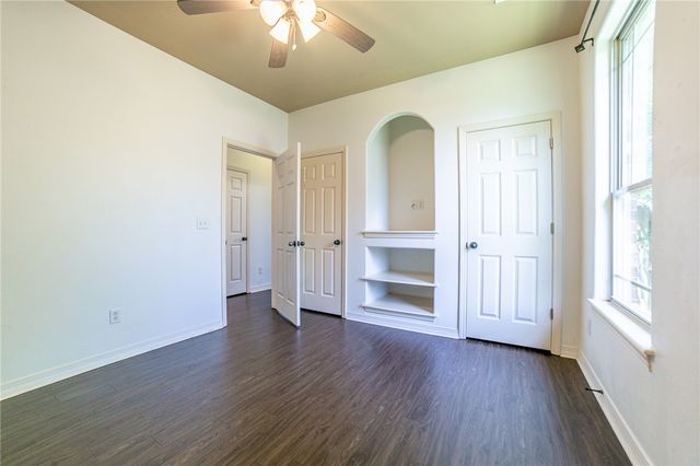 3103 SW Camden Drive, Bentonville, AR 72712